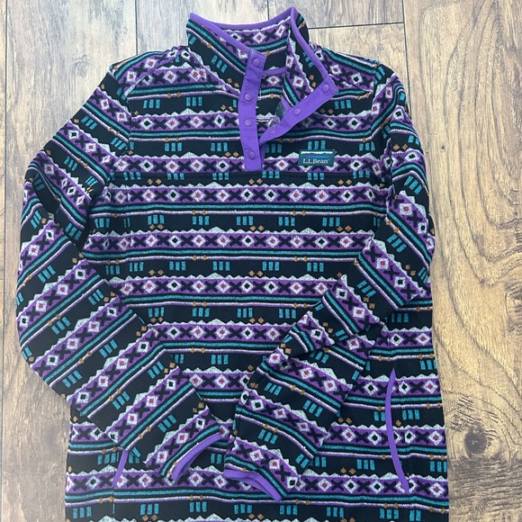 LL Bean Pull Over NWOT - Picture 1 of 3